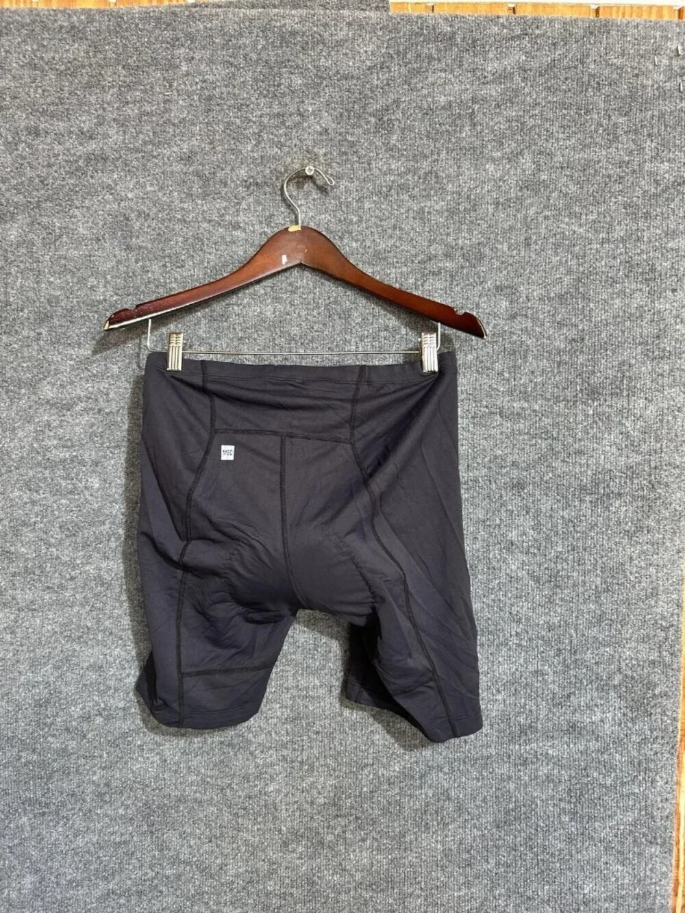 Mountain Equipment Co-op Bike Shorts Mens Large Black Padded Cycling Liner Biker